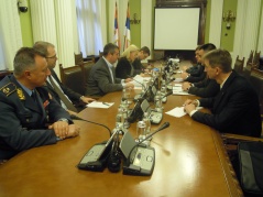 4.decembar 2013. članovi Odbora za odbranu i unutrašnje poslove sa ministrom odbrane Moldavije